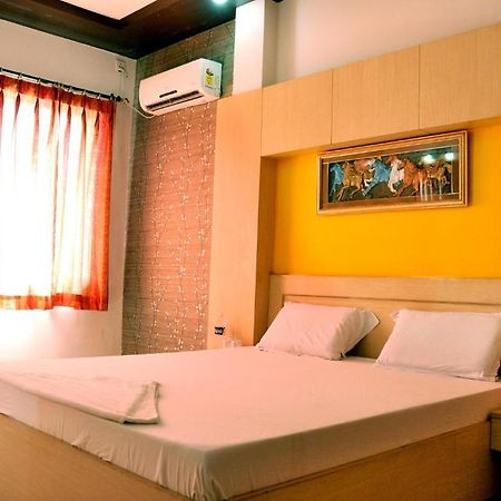 Hotel Ganga View Haridwār Pokój zdjęcie