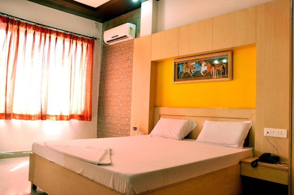 Hotel Ganga View Haridwār Pokój zdjęcie