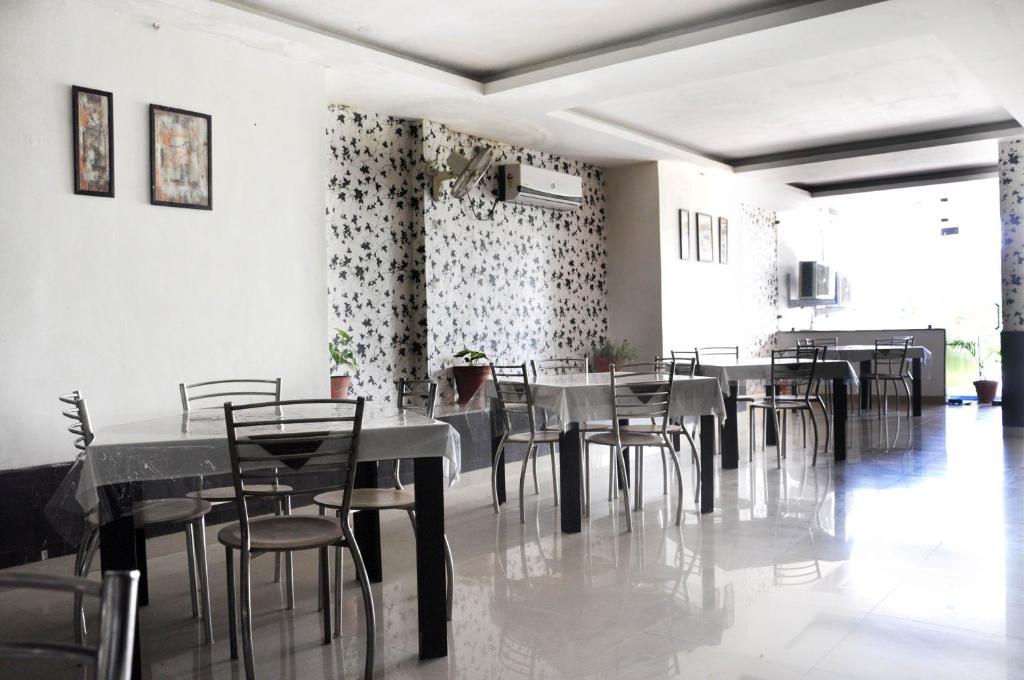 Hotel Ganga View Haridwār Zewnętrze zdjęcie