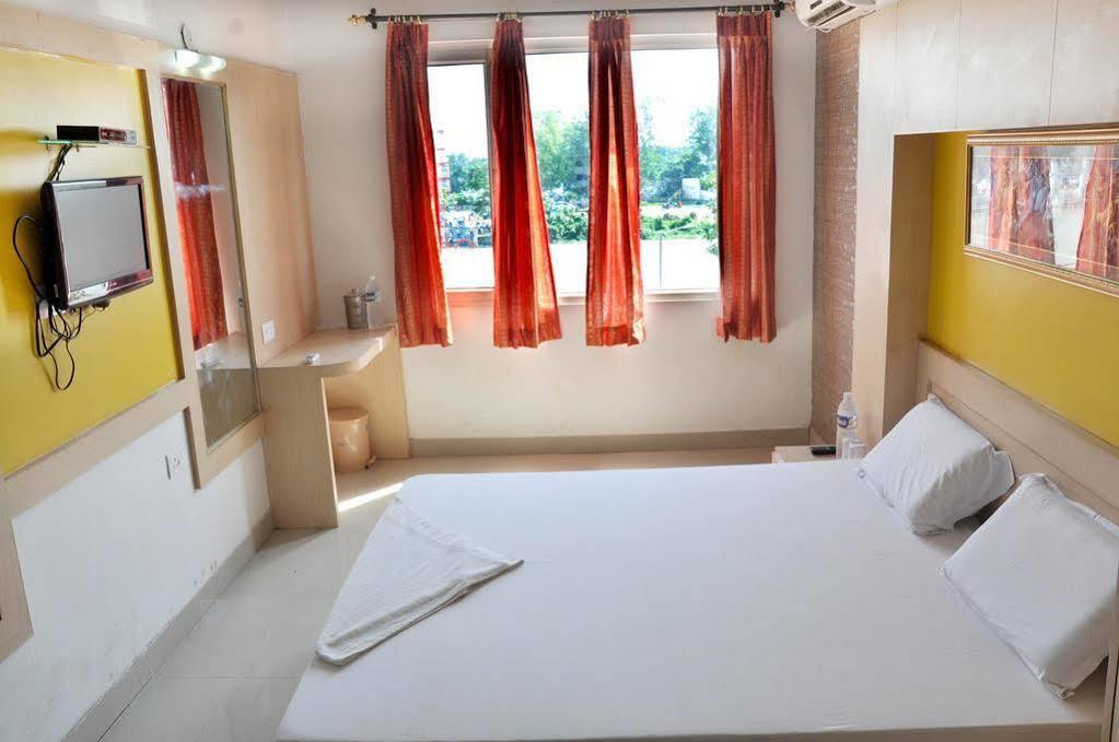 Hotel Ganga View Haridwār Zewnętrze zdjęcie