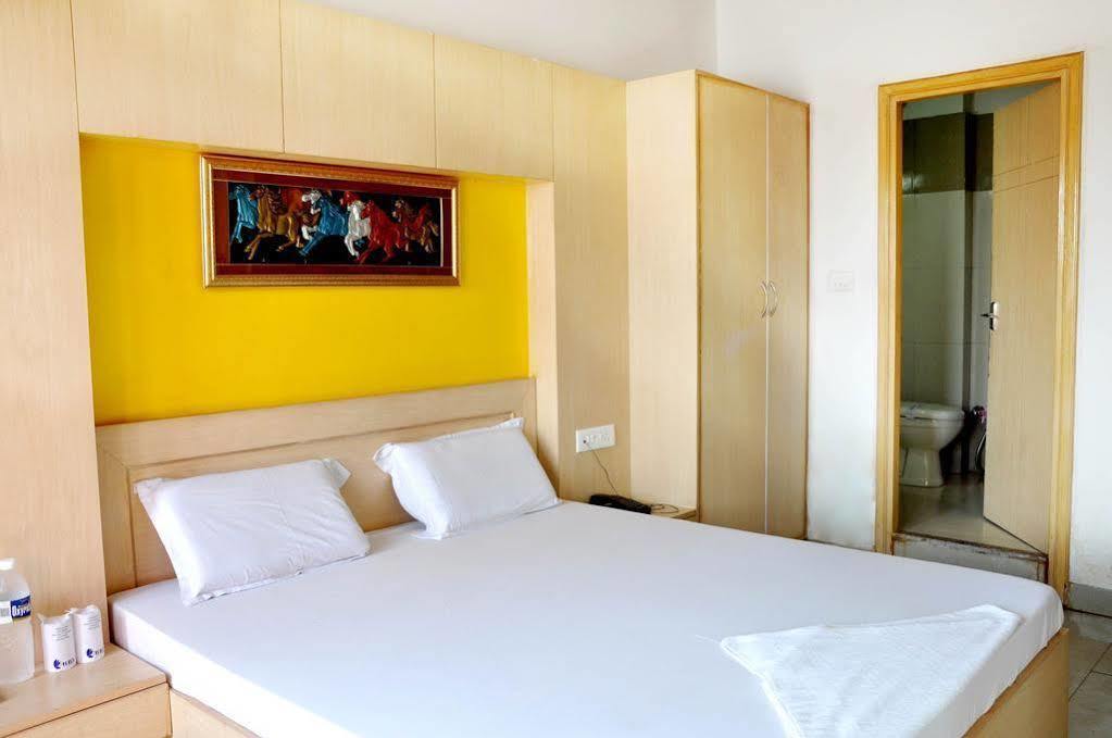Hotel Ganga View Haridwār Zewnętrze zdjęcie